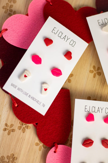 Valentine Stud Set