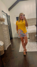 Load image into Gallery viewer, Checkered Boxers- Red